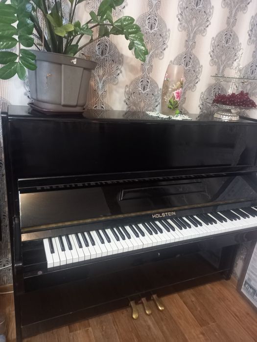 Продам пианино б/у, срочно! Самовывоз! Район Новостройка!