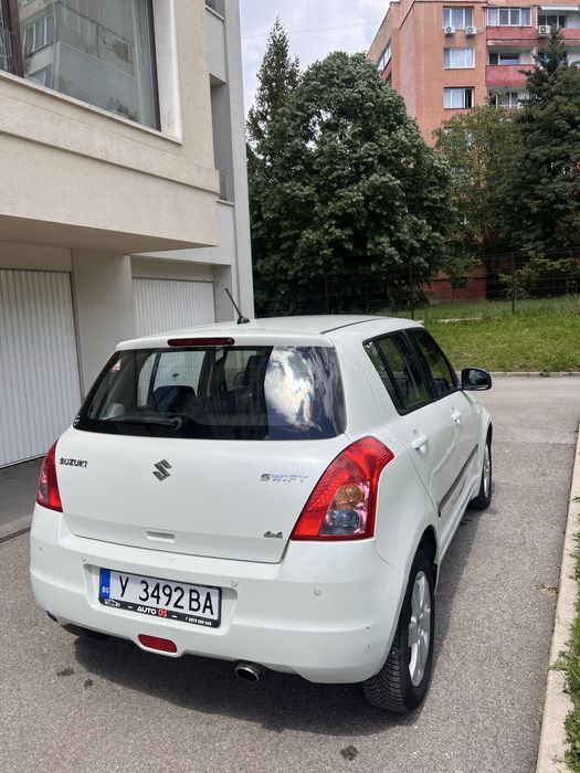 Suzuki Swift 1.3 • 2009 • 4х4 • Бензин + Газ • Нов съединител • Нови 4 сезона гуми