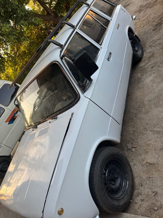 ВАЗ 2102 (фургон)
