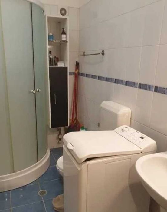 Дава се под наем Едностаен апартамент в Пловдив, Южен - 29 кв.м за 153 € - Снимка #1