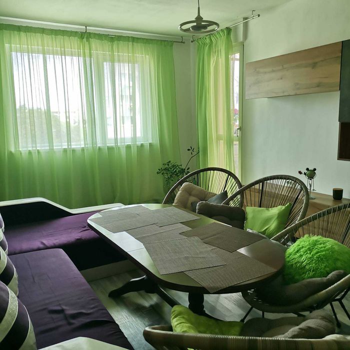 Четиристаен апартамент до стадион Спартак Варна