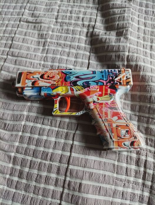 Продам пистолет  за 1000