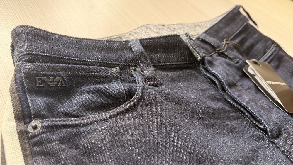 Мъжки дънки Emporio Armani J75 W75