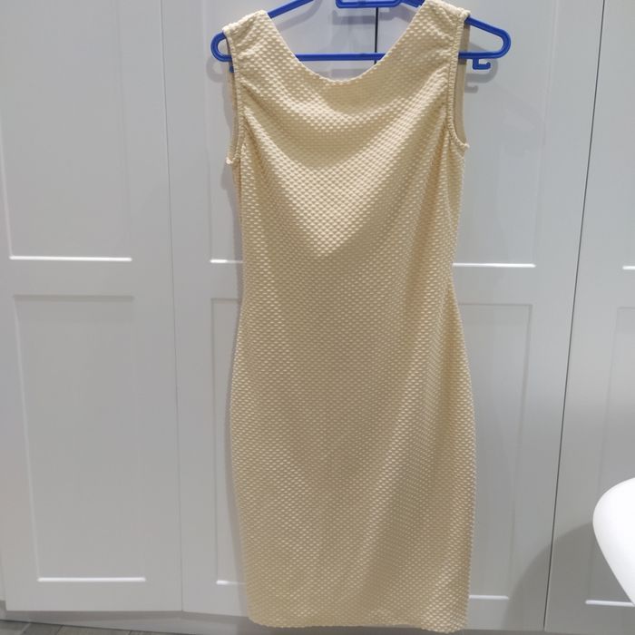 Дамска бежова рокля MEGZ, S-M размер