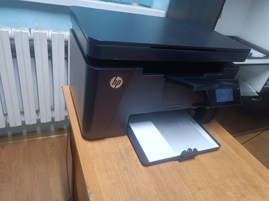 Продам МФУ НР 127 tw