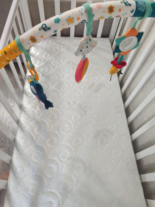 Продам кроватку детскую