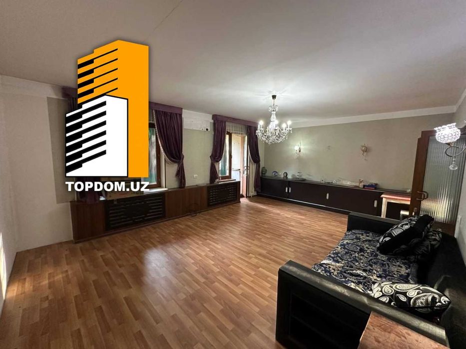 3-комнатная 80 м² | Ц-7 | ЦУМ | Требует ремонта