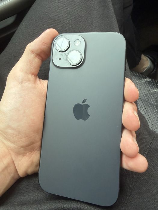 Продам айфон 15