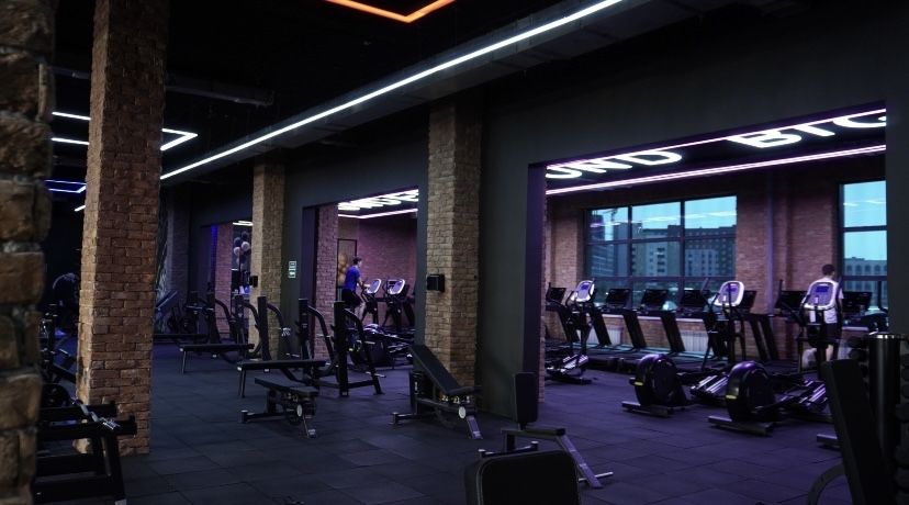 Годовой абонемент в фитнес зал