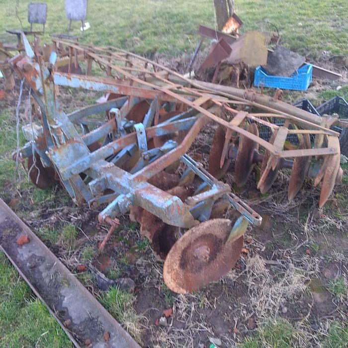 Disc agricol in tiranti