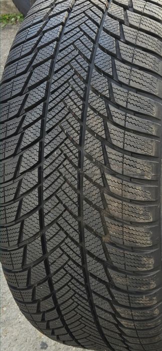 Jante Mercedes 18 V classe W447 AMG Vito echip iarna 245 45 18 DOT2023