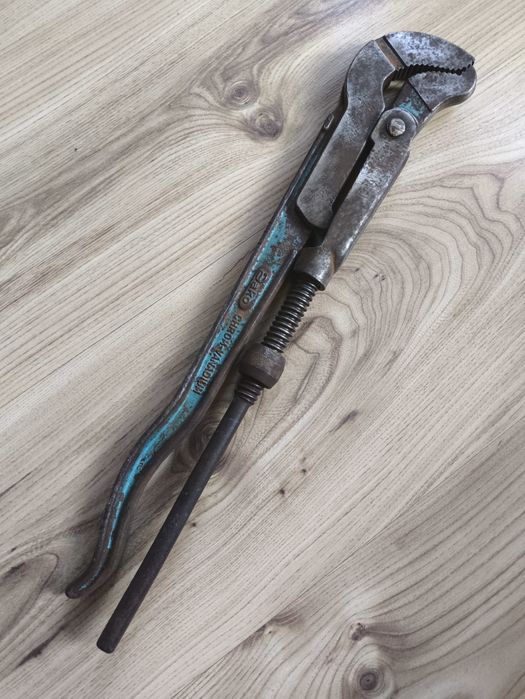 Професионален комплект Daco водопроводни тръбни ключове  Ø 1.1/2" цола