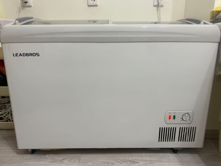 Витринный морозильник сатылады