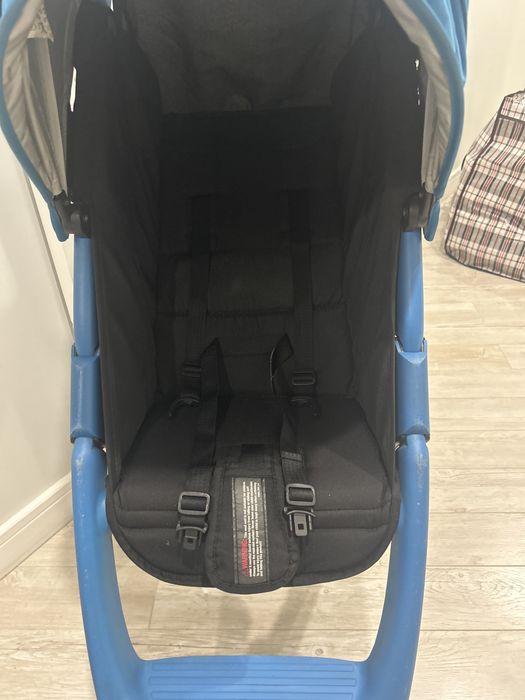 Продается коляска larktale