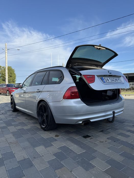 BMW 3 Series 2011 — imagine 3