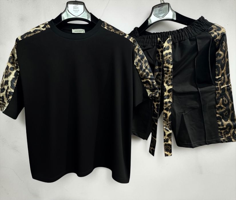 Compleuri Animal print! Calitate premium!