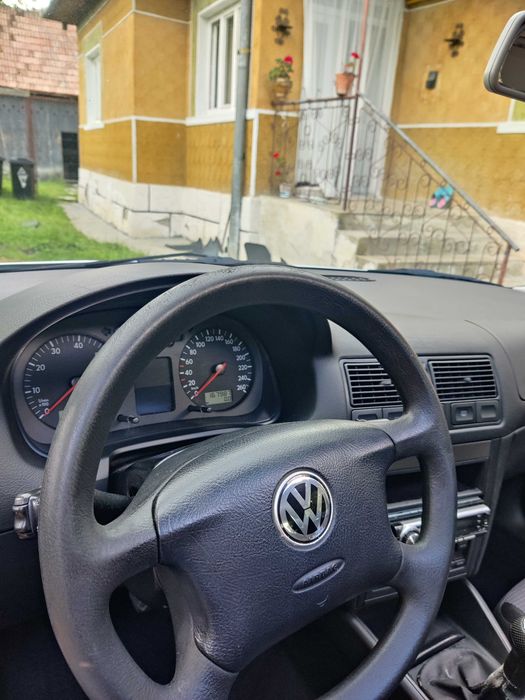 Volkswagen Golf 4 1.6FSI