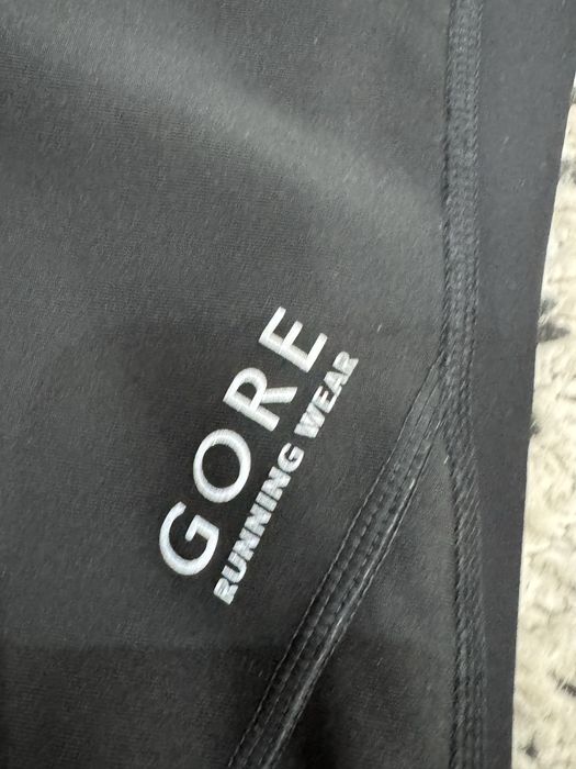 Дамски клин GORE Windstoper . Размер М