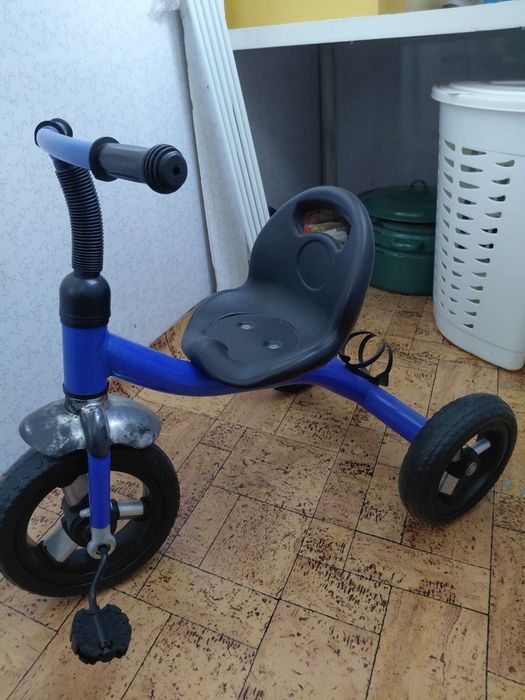 Продам трех колесный велосипед