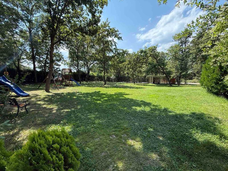 Дава се под наем Двустаен апартамент в Приморско - 56 кв.м за 76.5 € - Снимка #1