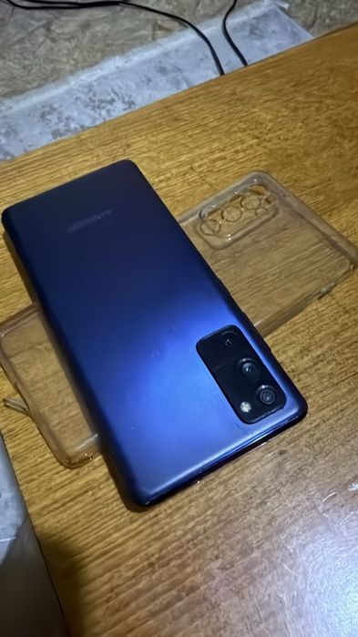 Samsung s20fe, обмен на айфон
