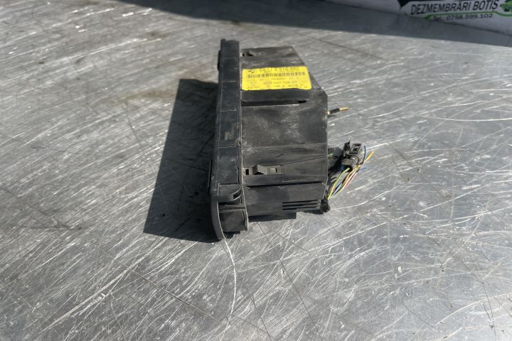 Climatronic Comanda clima AC 64116916882 / 64.11 6 916 882 BMW Seria