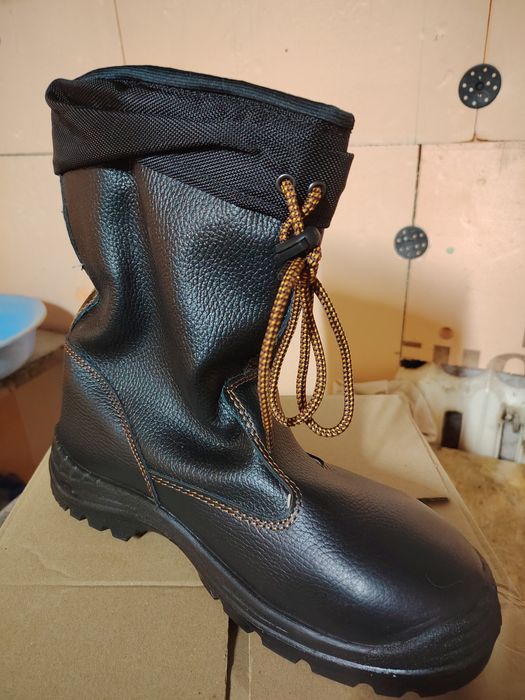 Мужские сапоги рабочие