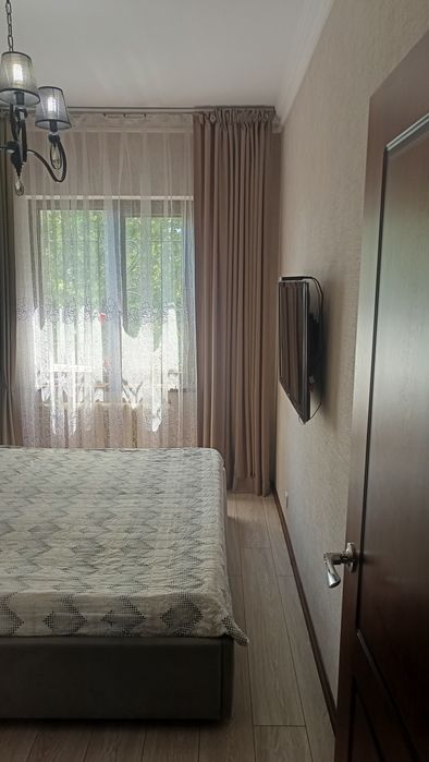Продам 3 ком квартира на 4 этоже 4 этажного дома в медгородок
