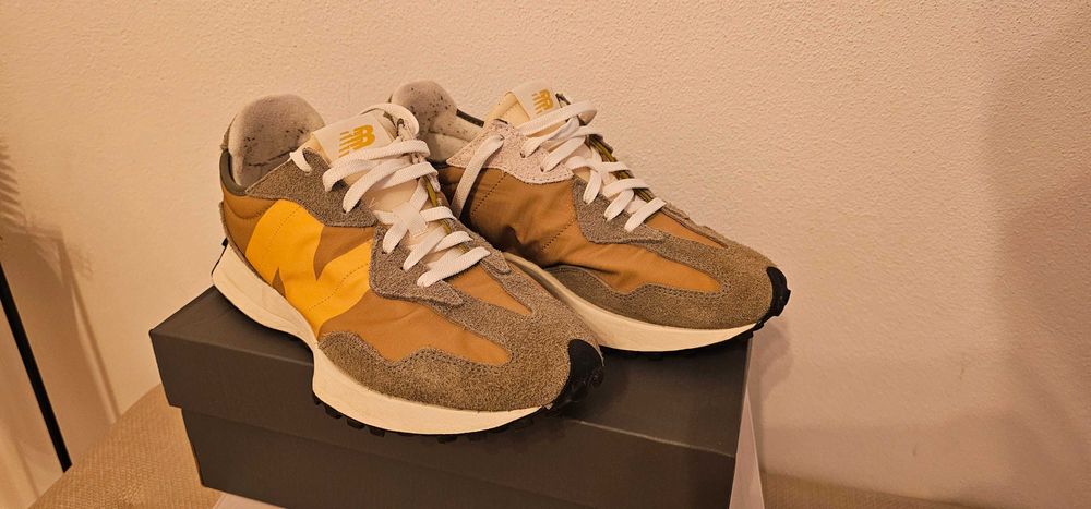 New Balance 327 marimea 42.5