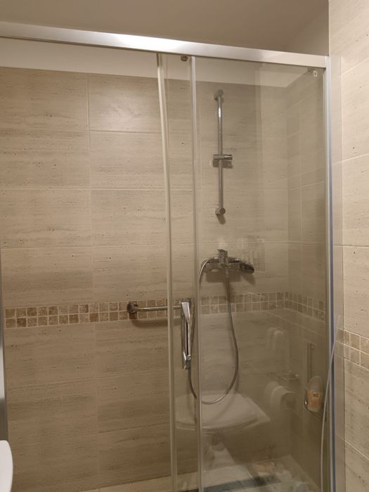 Închiriez apartament