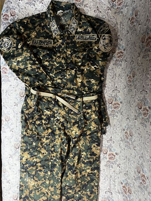 Продам спецодежда
