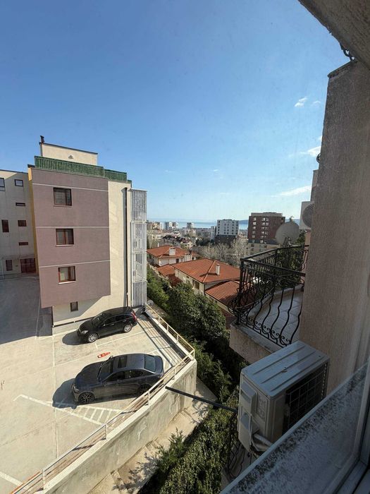 Продава се Двустаен апартамент в Варна, Бриз - 55 кв.м за 1530 €/кв.м - Снимка #3