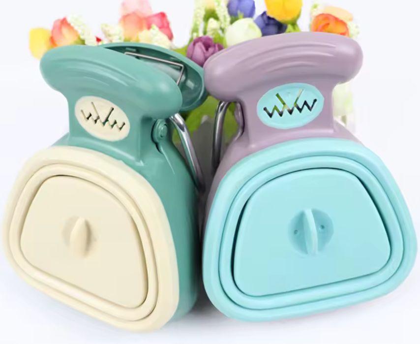 Poop Scoop-dispozitiv pentru strans excrementele catelului