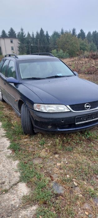 Bara fata Opel Vectra