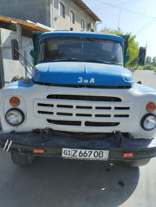 Zil 1982 yil koʻk