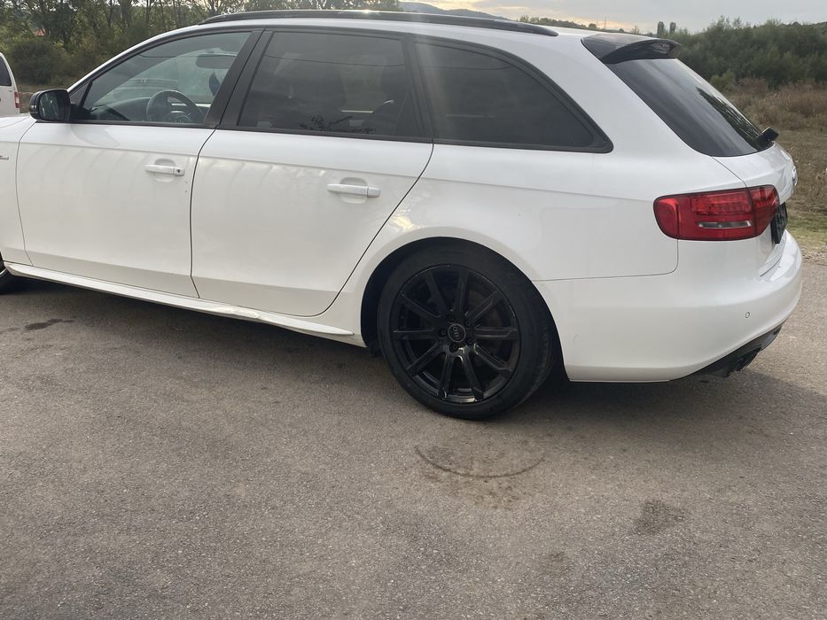 Audi A4 B8 2.0TDI S line на ЧАСТИ Ауди