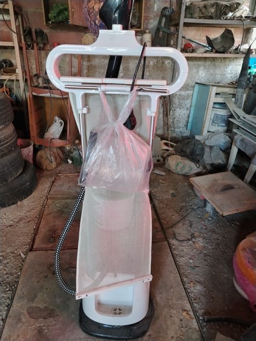 Продам парывый утюг