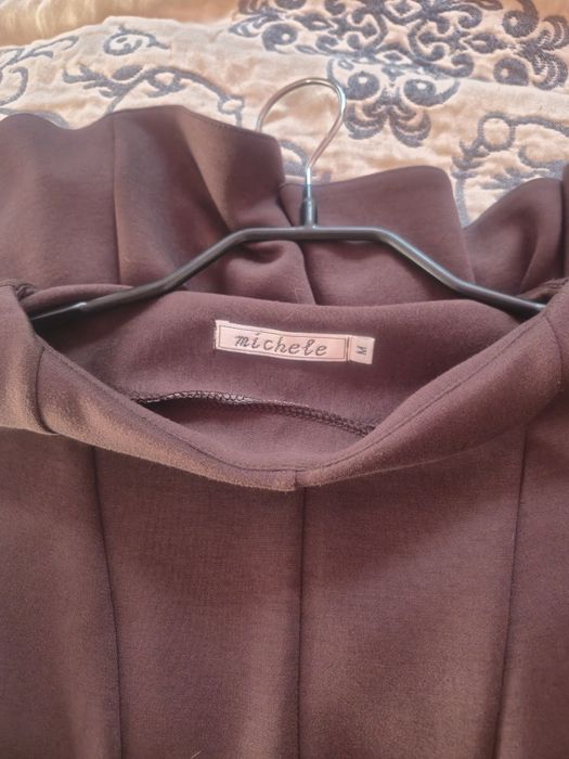 Платья коричневый.46р.