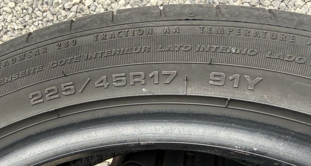 2бр 225/45/17 на 6,3мм стар дот