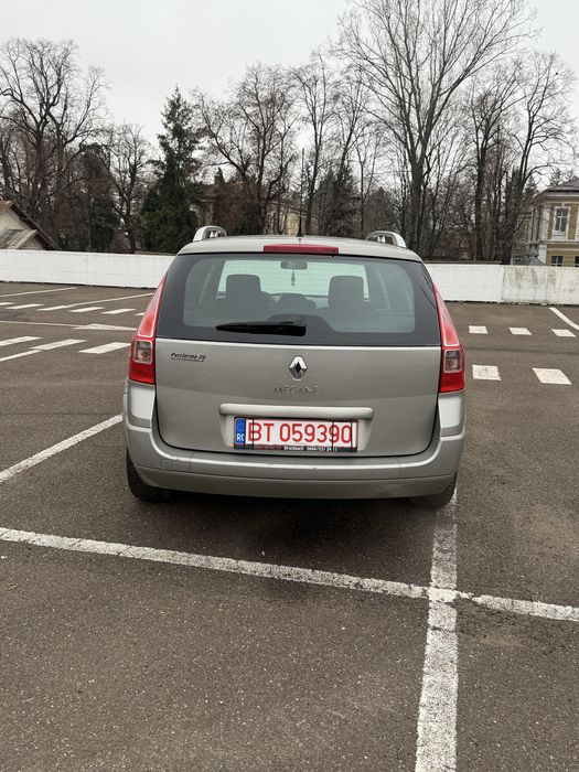 Vand Renault Megane 2 , 1.4 benzina