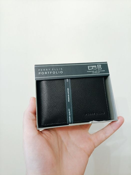 Продаётся стильный кожаный кошелек Perry Ellis Portfolio hamyoni sotil