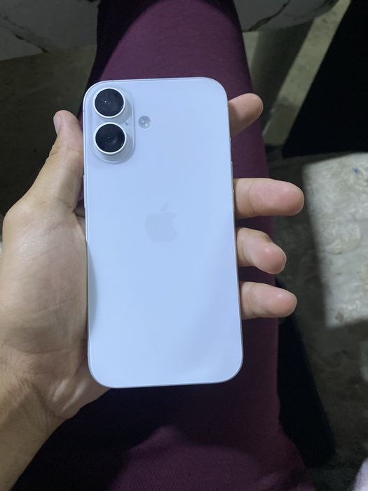 Продам Iphone 16 256 gb айфон 16 256 гб идеал