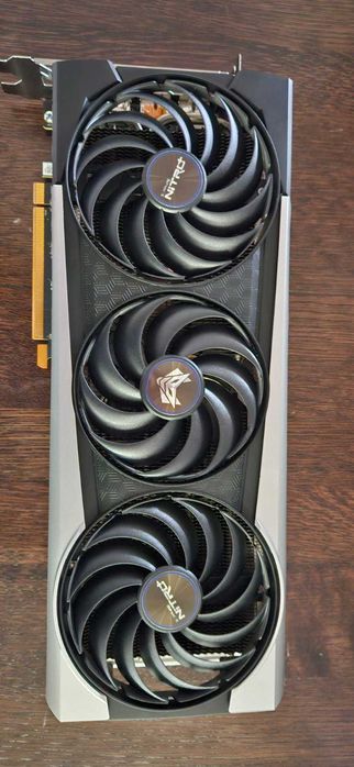 Placa video Sapphire Nitro +AMD Radeon Rx 6700 XT