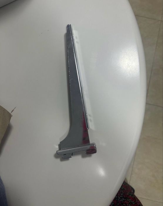 вешалка,кранштейн для вещей