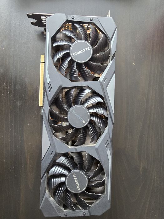 Vand Nvidia Gigabyte 2070 Super