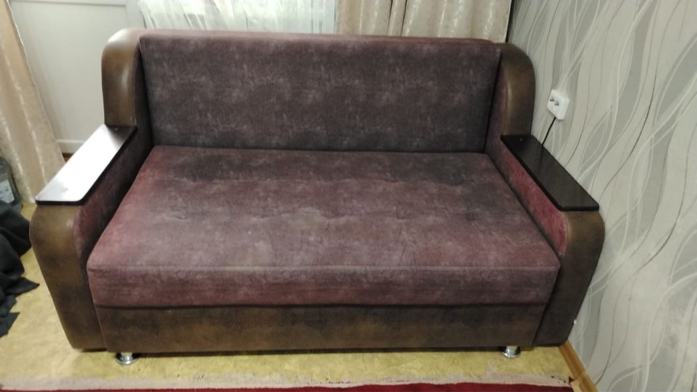 Диван в отличном состоянии