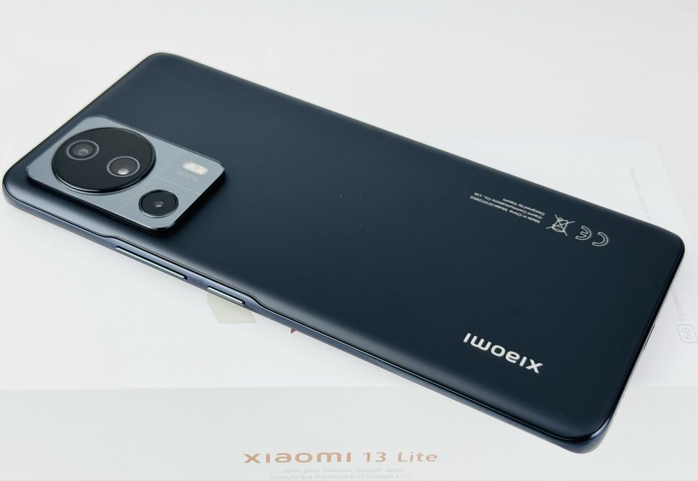 Xiaomi 13 Lite 256GB 8RAM Black Перфектен! Гаранция!