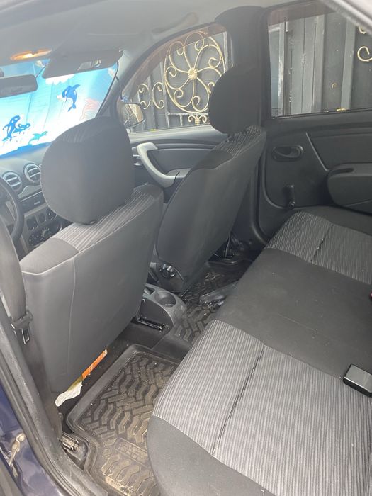 Vand logan facelift 2011