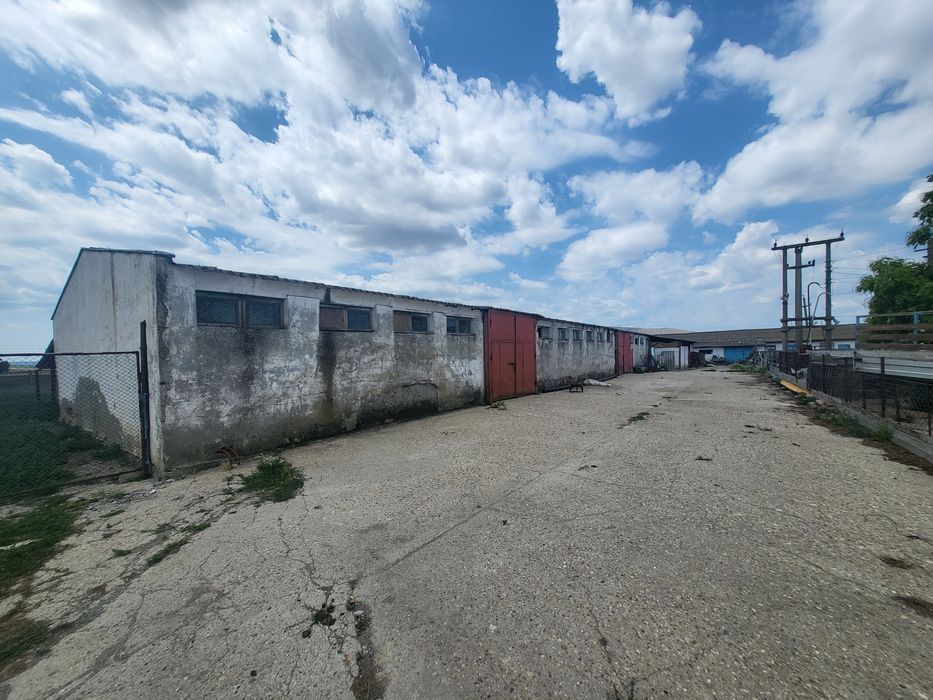 Vanzare teren intravilan