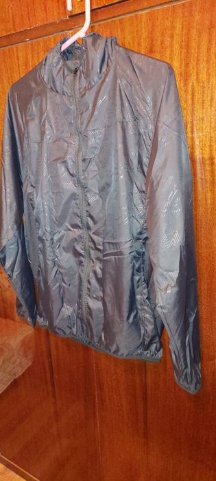 Яке тип ветровка не пропуска вода